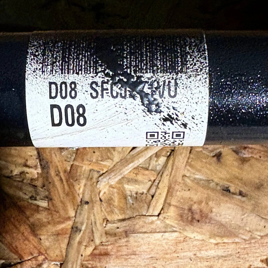 KIA SPORTAGE 1.6L Petrol MANUAL RIGHT DRIVE SHAFT 49560-D7610