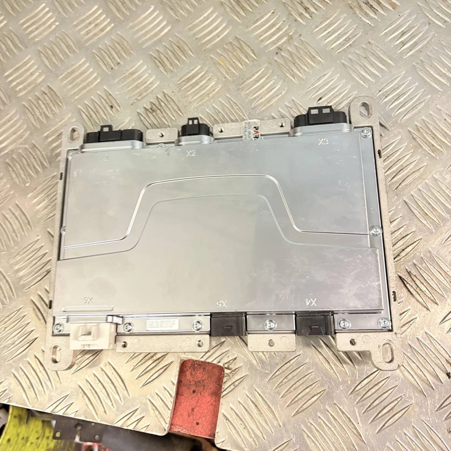 F42100001011 Toyota Camry Amp Audio Sound System Amplifier 12V 86280-AA073