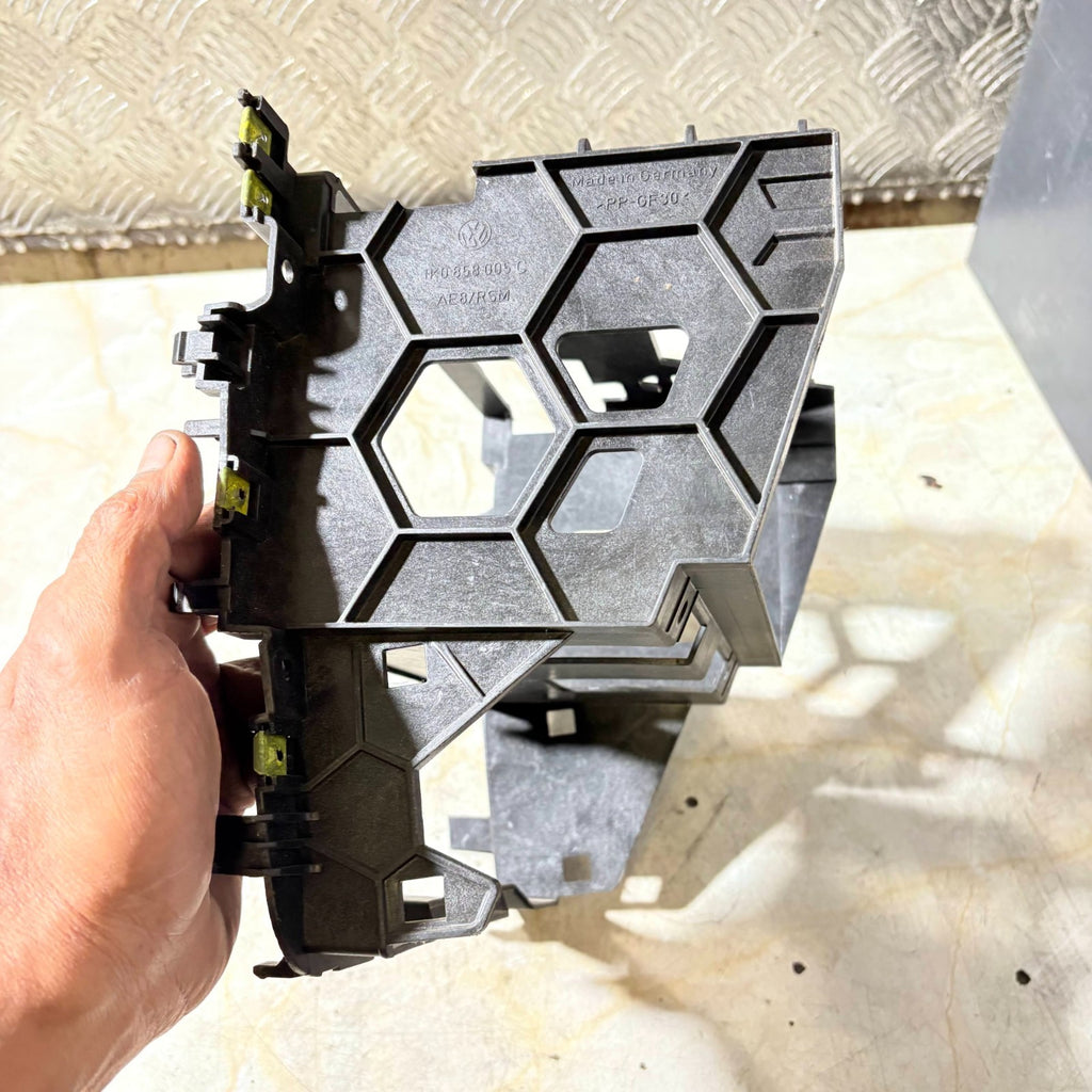 VW Golf Mk5 Mk6 Jetta Caddy 2004-2015 Radio Stereo Mount Bracket Cage 1K0858005C