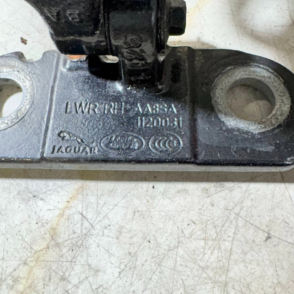 JAGUAR 2012 REAR RIGHT DOOR HINGE LOWER & FRONT LEFT HINGE UPPER AA8SA1120031