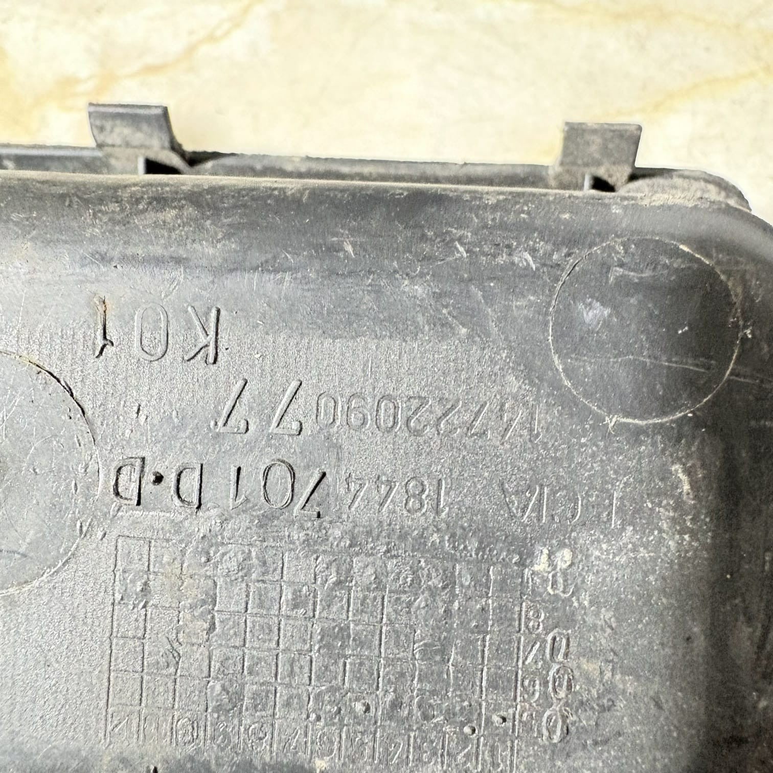 1925698 1472209077 Headlight Range Control Light Controller LightUK88331408 2005
