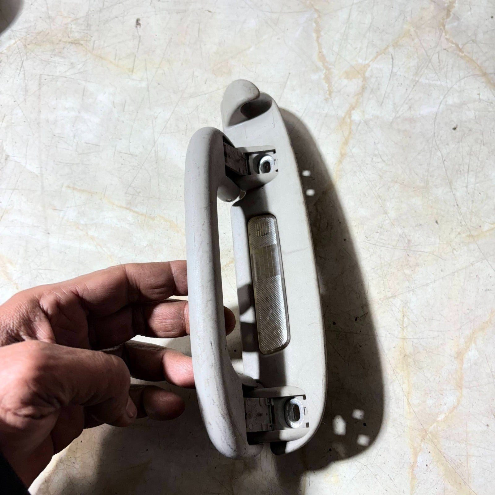 Mercedes ML-Class W164 2005–2011 Rear Right Roof Grab Handle A1648100654