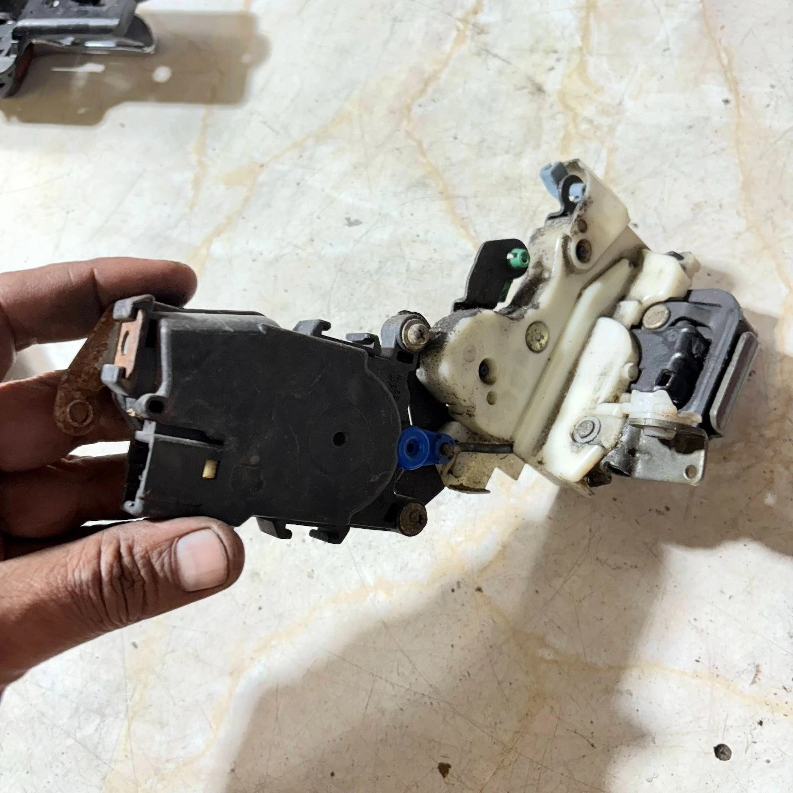 Subaru (1993-1999) N/S Passenger Left Rear Door Latch Lock Mechanism