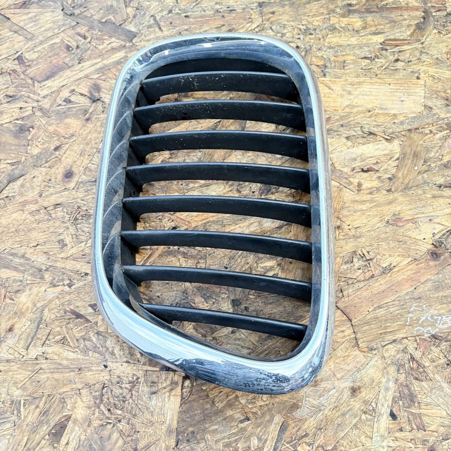 BMW X5 E53 Radiator Grille 51138247674 3.00 Diesel 135kw 30584482