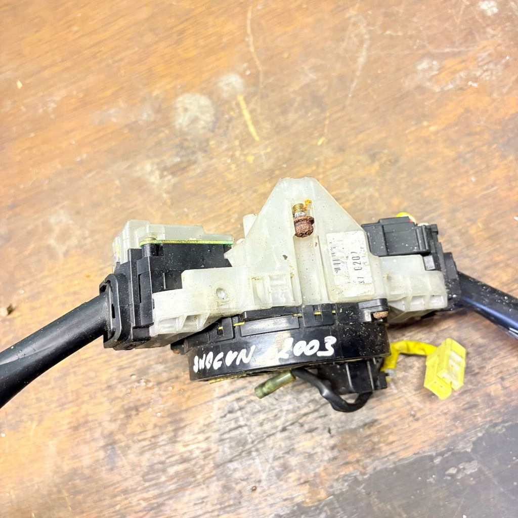 Mitsubishi Shogun 7 Indicator Stalks Headlight Control Steering Sensor 2003