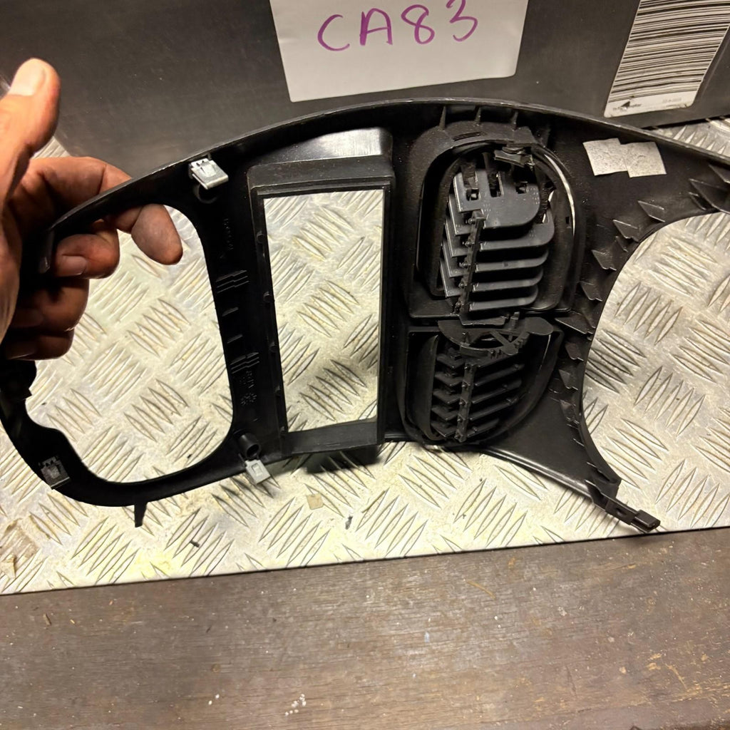 Peugeot 206 Centre Air Vents Radio Surround Trim Console Fascia 1998-2006