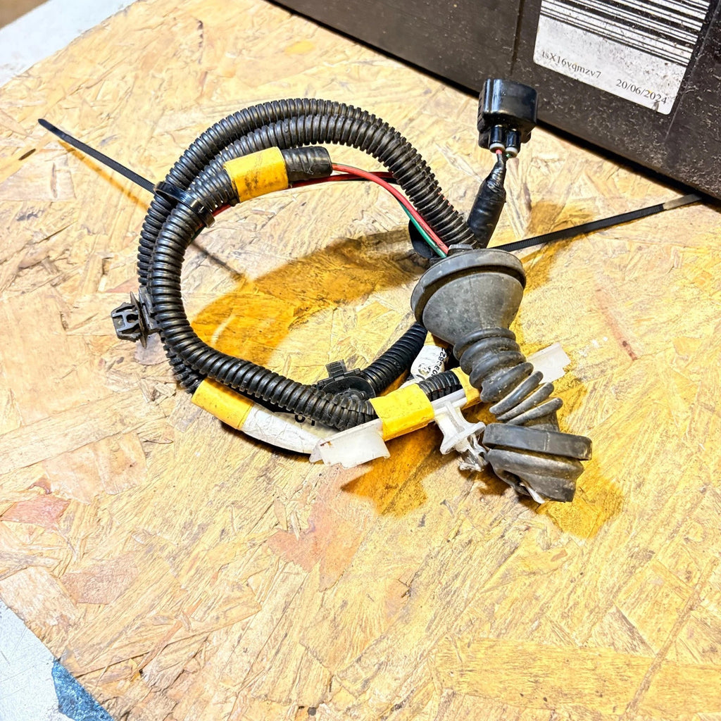 PEUGEOT 107 MK1 2005-2014 NSR PASSENGER REAR LEFT DOOR WIRING LOOM 821530H010G