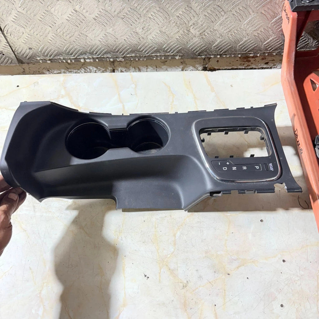 KIA CEED MK2 CENTRE CONSOLE TWIN DOUBLE CUP HOLDER STORAGE 84651-A2900 2012-208