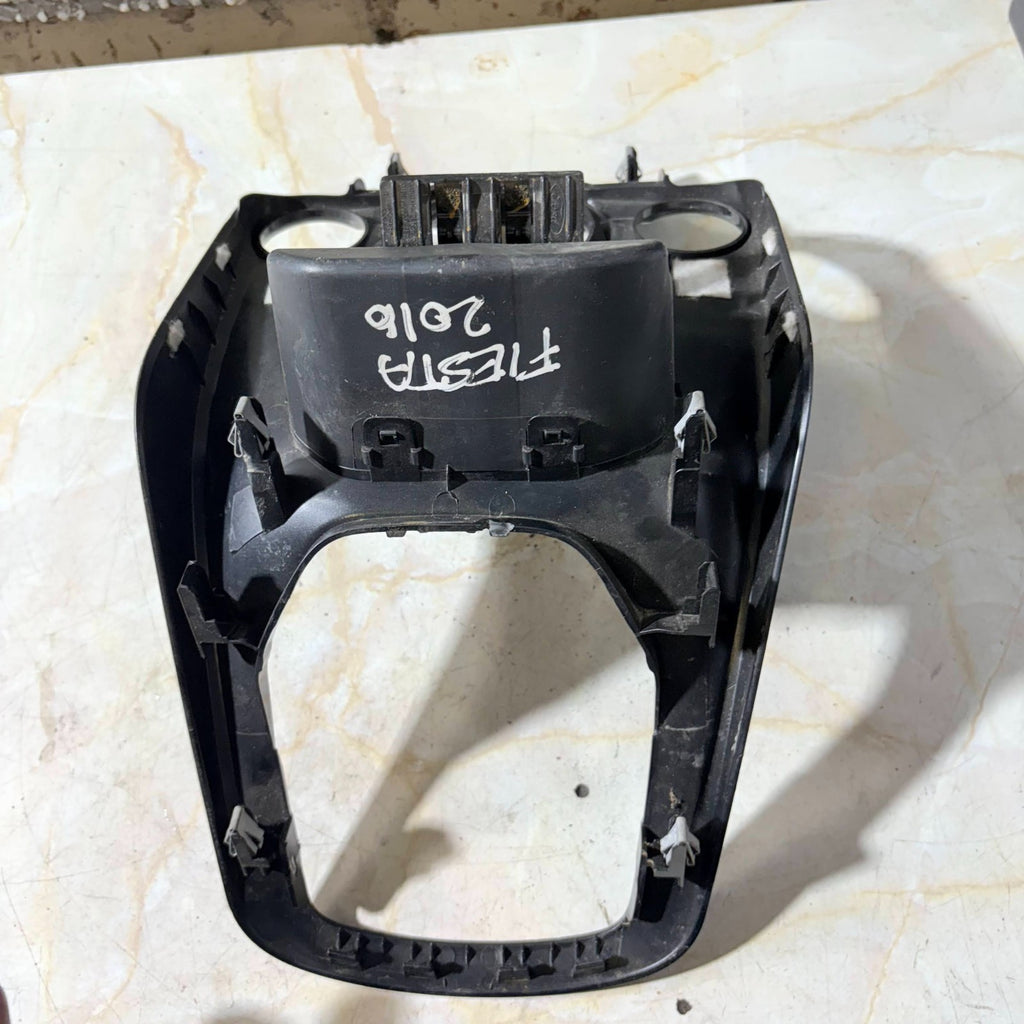 FORD FIESTA 08-16 CENTRE CONSOLE GEAR SURROUND HEATER CONTROLS PANEL 08956-000