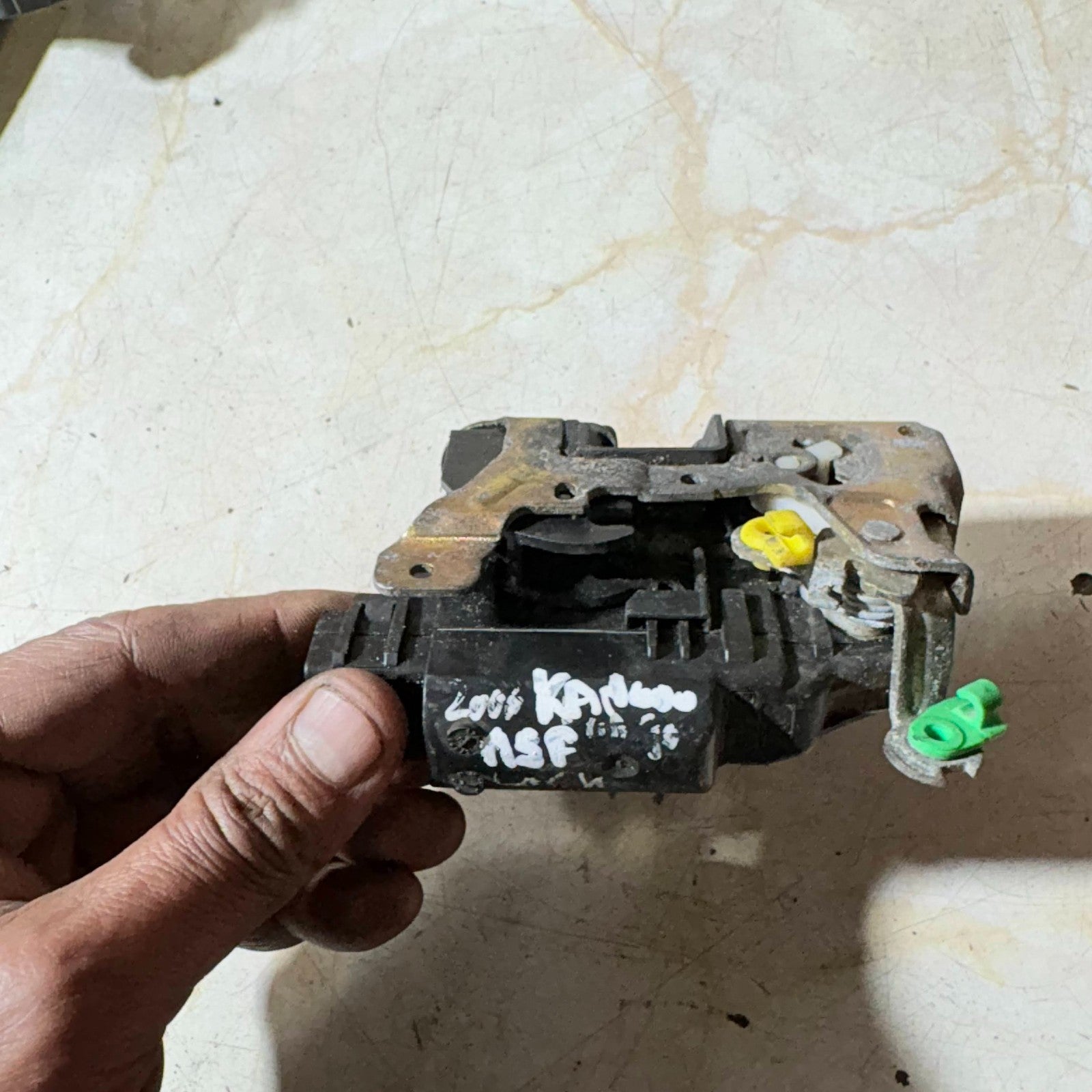 Renault Kangoo 1997–2007 Front Left Passenger Door Lock Latch Mechanism NSF