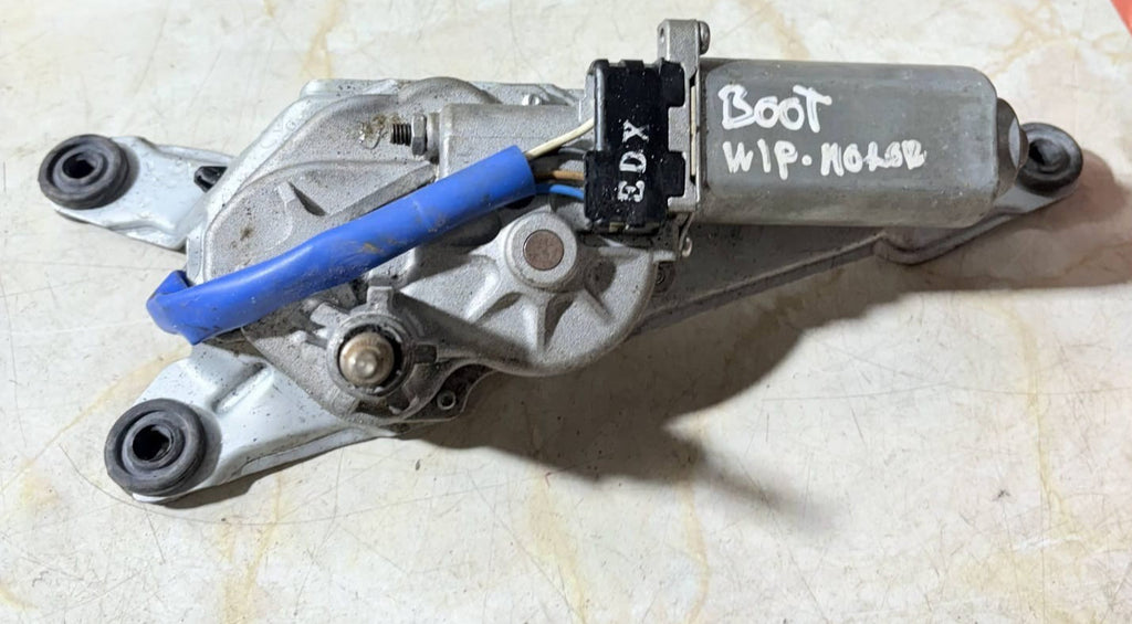 HYUNDAI I20 5 DR HATCH 1.2 WIPER MOTOR (REAR) 98710-1J000