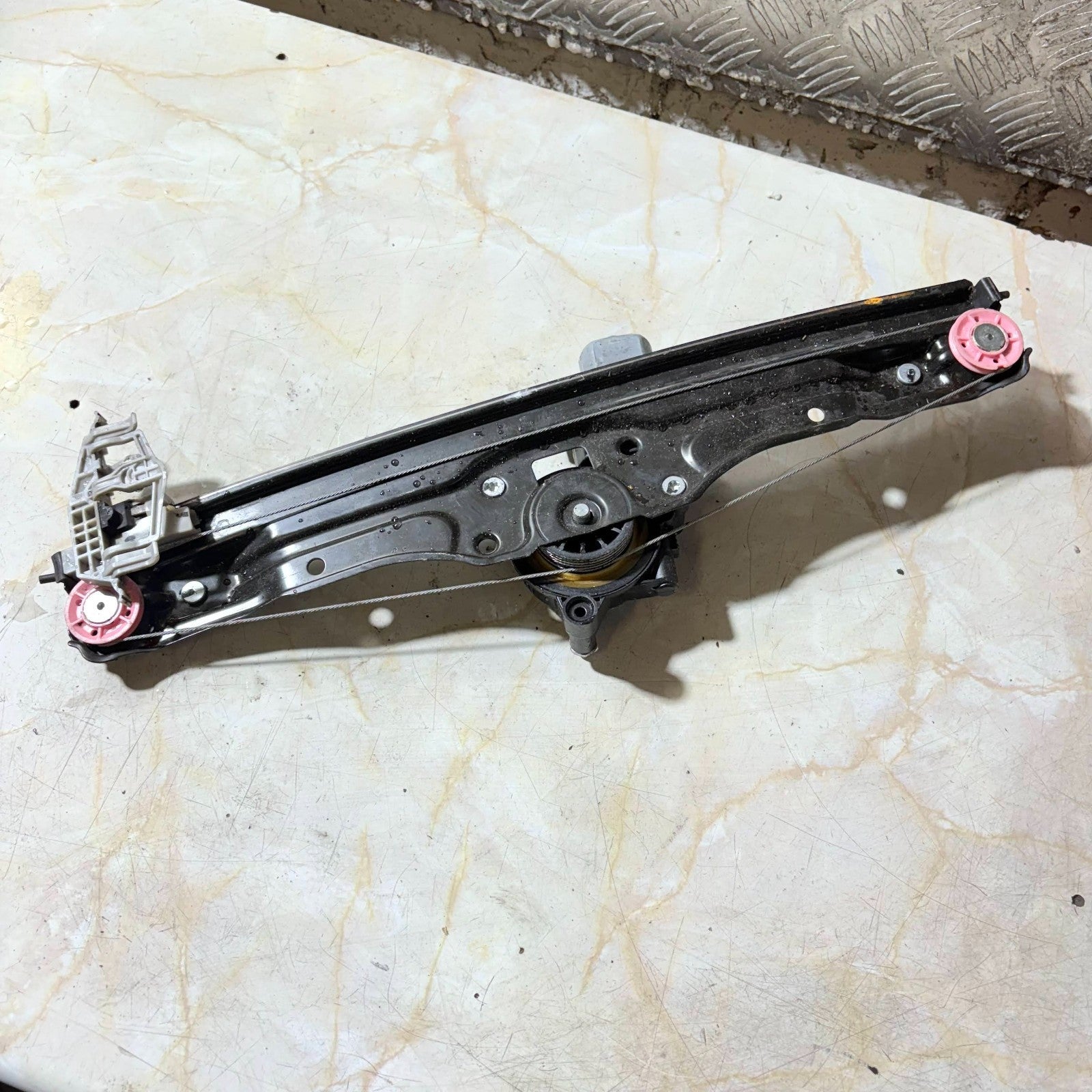 CHRYSLER 2013 5 DOOR WINDOW REGULATOR & MOTOR FRONT RIGHT SIDE