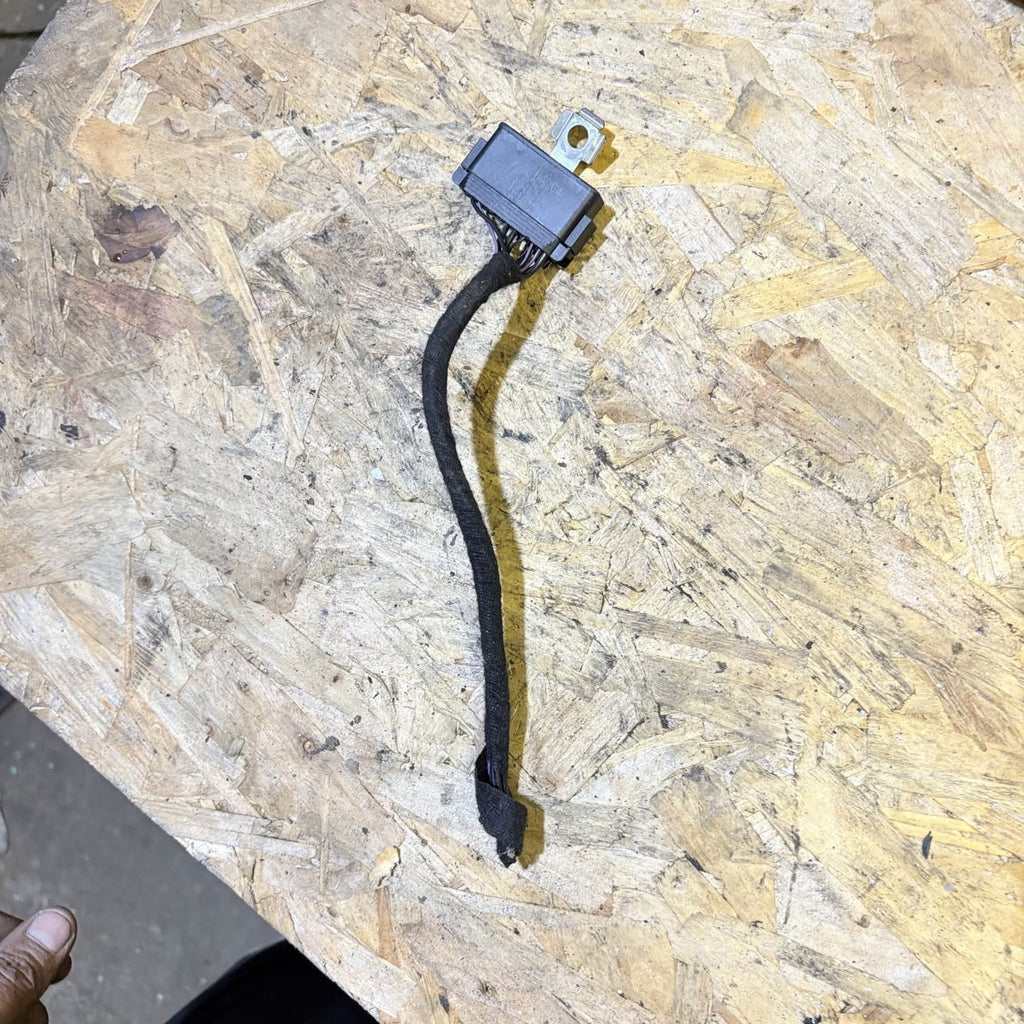 8364646 965775 BMW Connector Plug Unit Computer Wire Socket OE