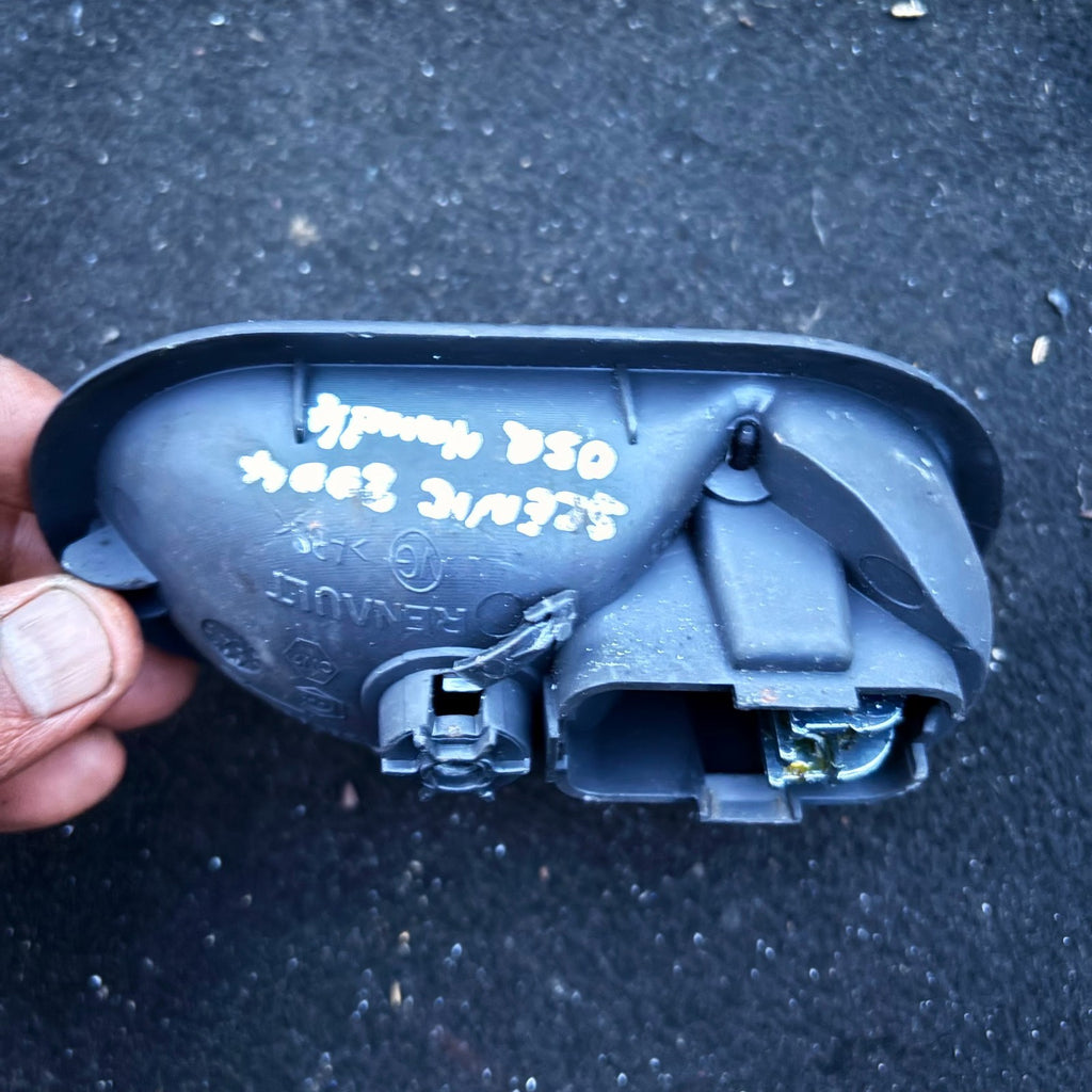 Renault Grand Scenic Right Offside Rear Inner Door Handle 2009-2016U