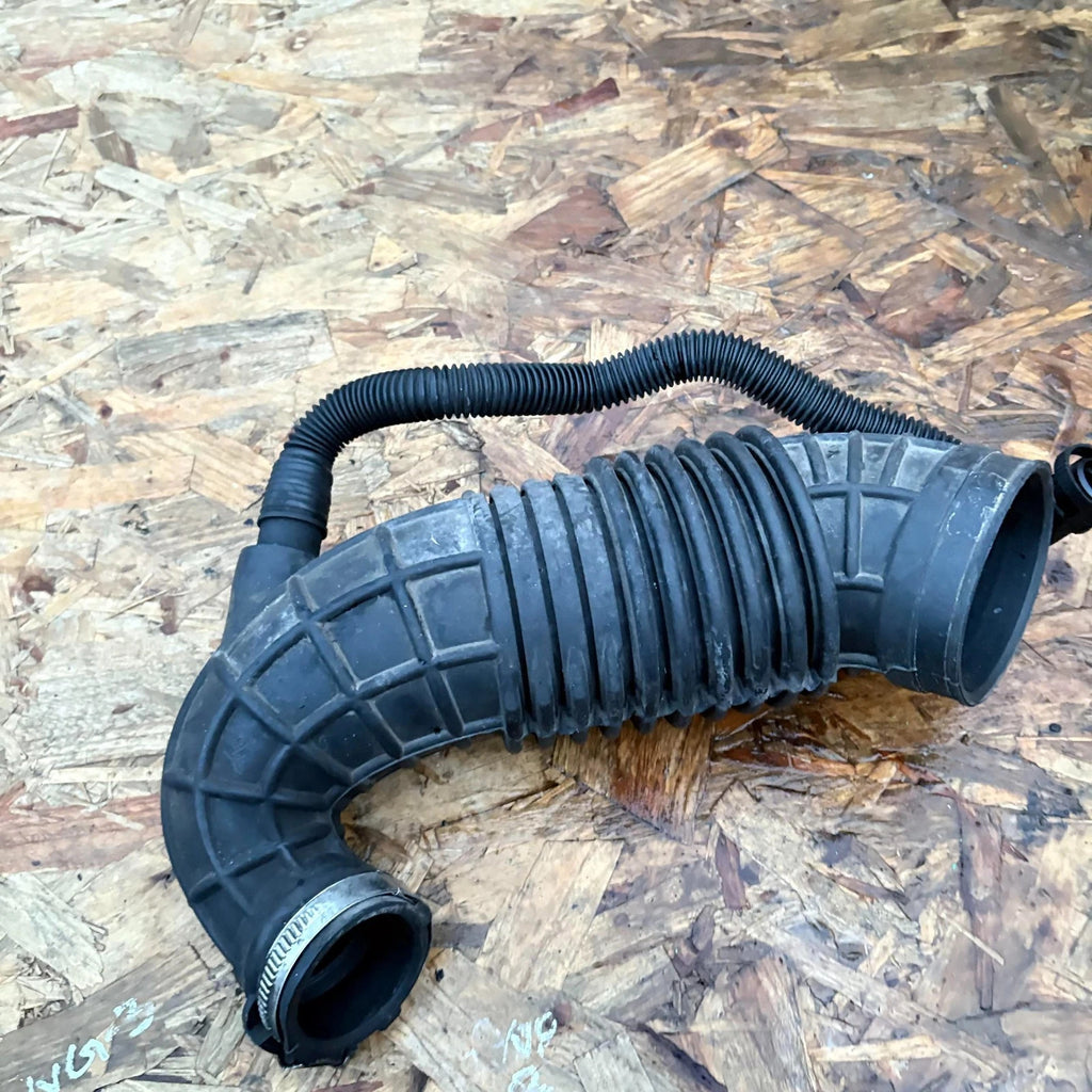 SEAT Leon Mk3 5F Turbo Intake Hose Air Inlet Pipe 2012-2020