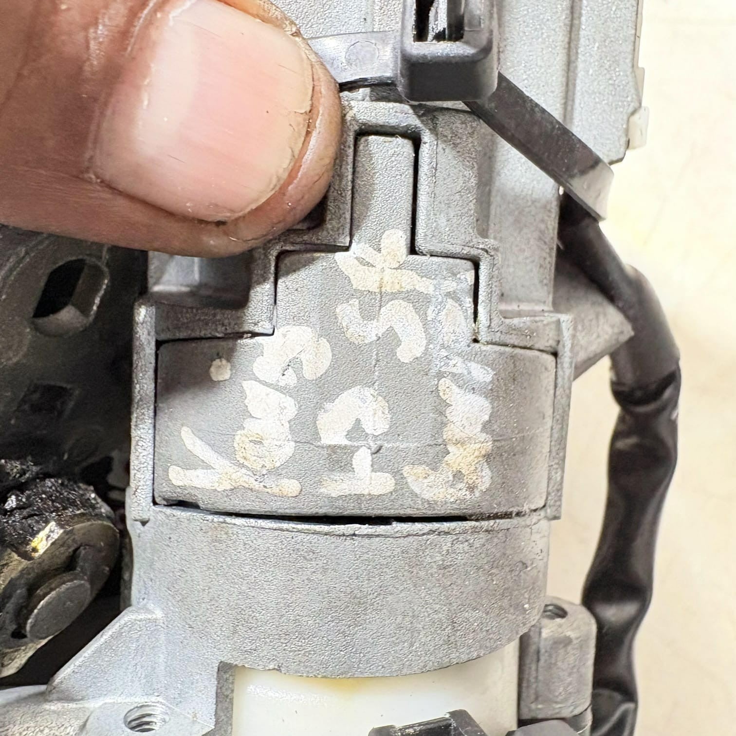 MIRAGE V Ignition Lock Barrel +Key U-SHIN LTD HONDA