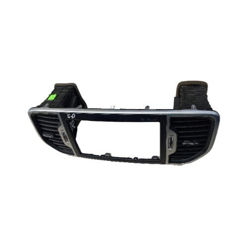KIA SPORTAGE QL 2016-2018 Sat Nav Screen Surround Trim+Vents