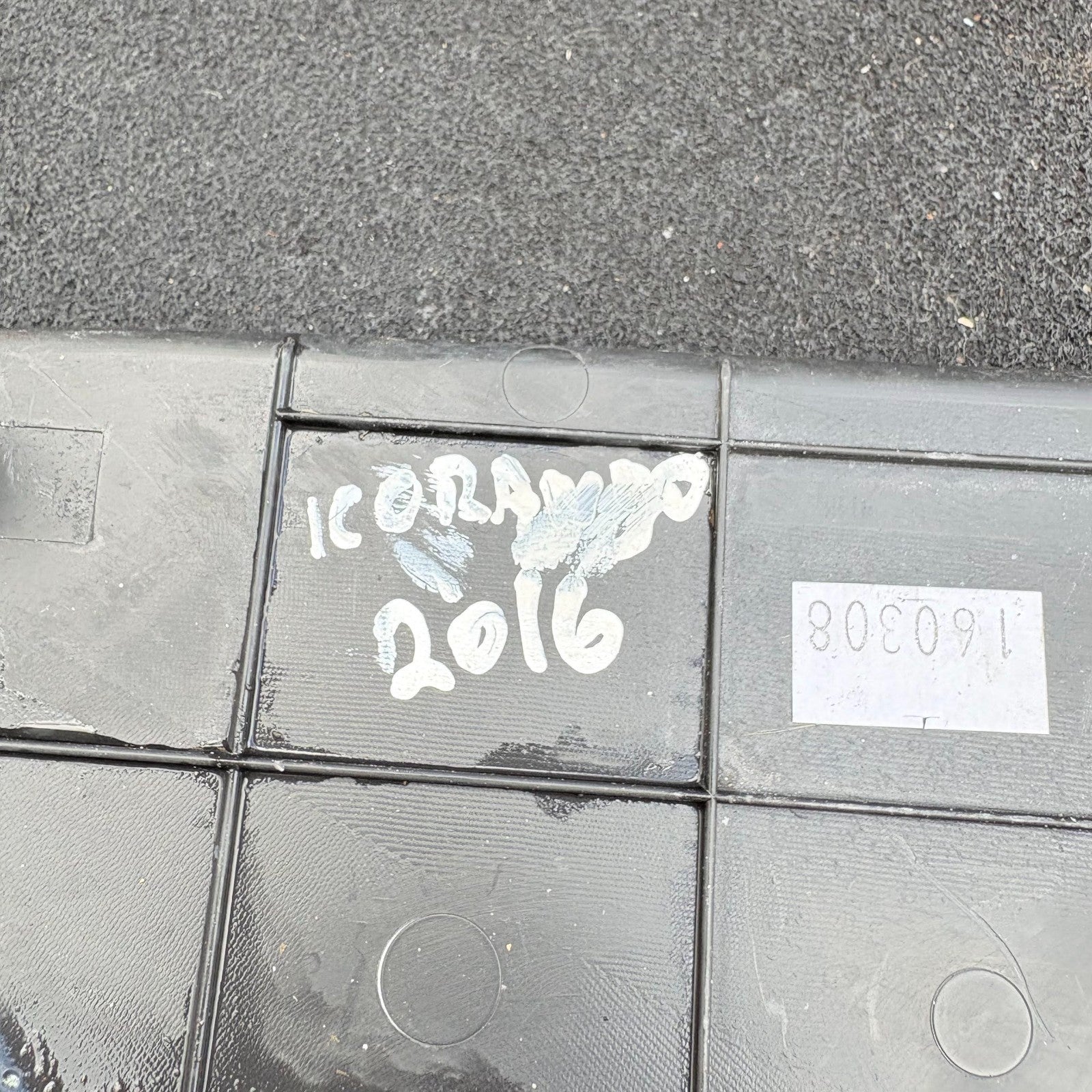 Korando 2016 Fuse Box Cover 76665-34920