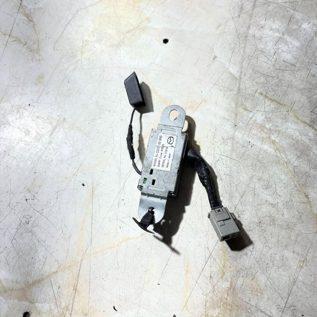 Mazda 6 GH 2008?2013 Aerial Antenna Amplifier GS1M-669N0