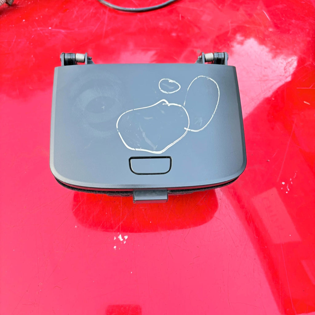 CHEVROLET CAPTIVA STORAGE COMPARTMENT 2010