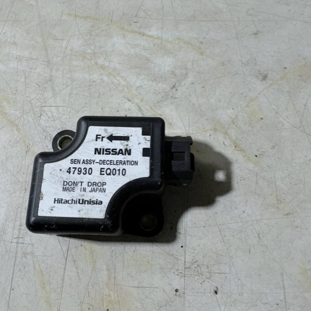 Nissan X-Trail T30 2.2 Diesel Deceleration Sensor Module 47930 EQ010