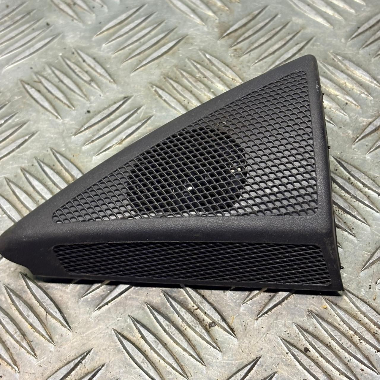 Mercedes E-Class W211 E220 Front LH Door Tweeter Speaker Cover A2117250198 03-09