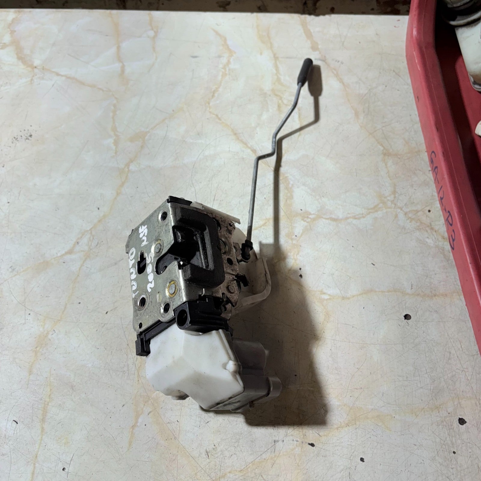 FIAT PUNTO GRANDE 2005-2010 FRONT LEFT NSF DOOR LOCK LATCH MECHANISM