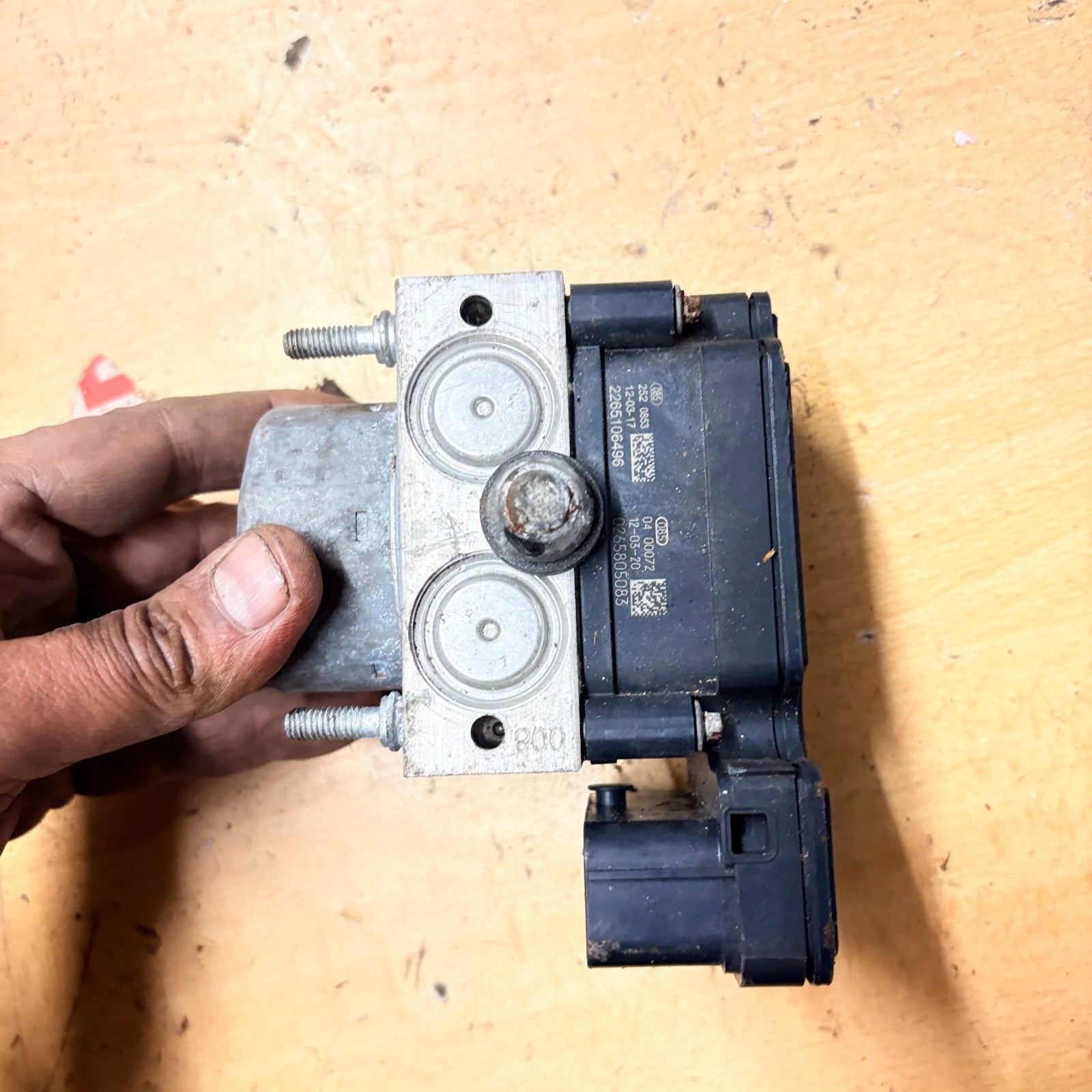 TOYOTA AYGO 2005-2014 ABS PUMP CONTROL MODULE 0265260019