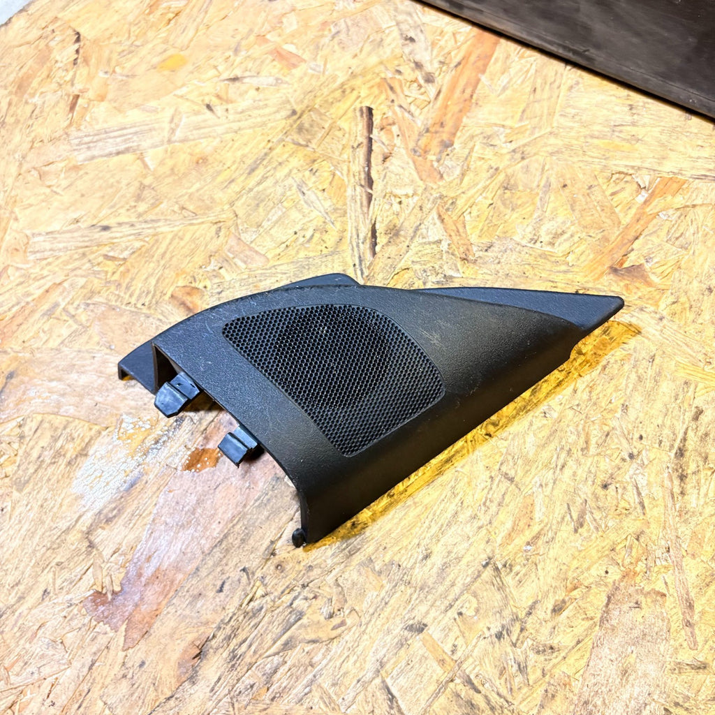 Mitsubishi Lancer Driver Front Door Speaker MR986377 2011