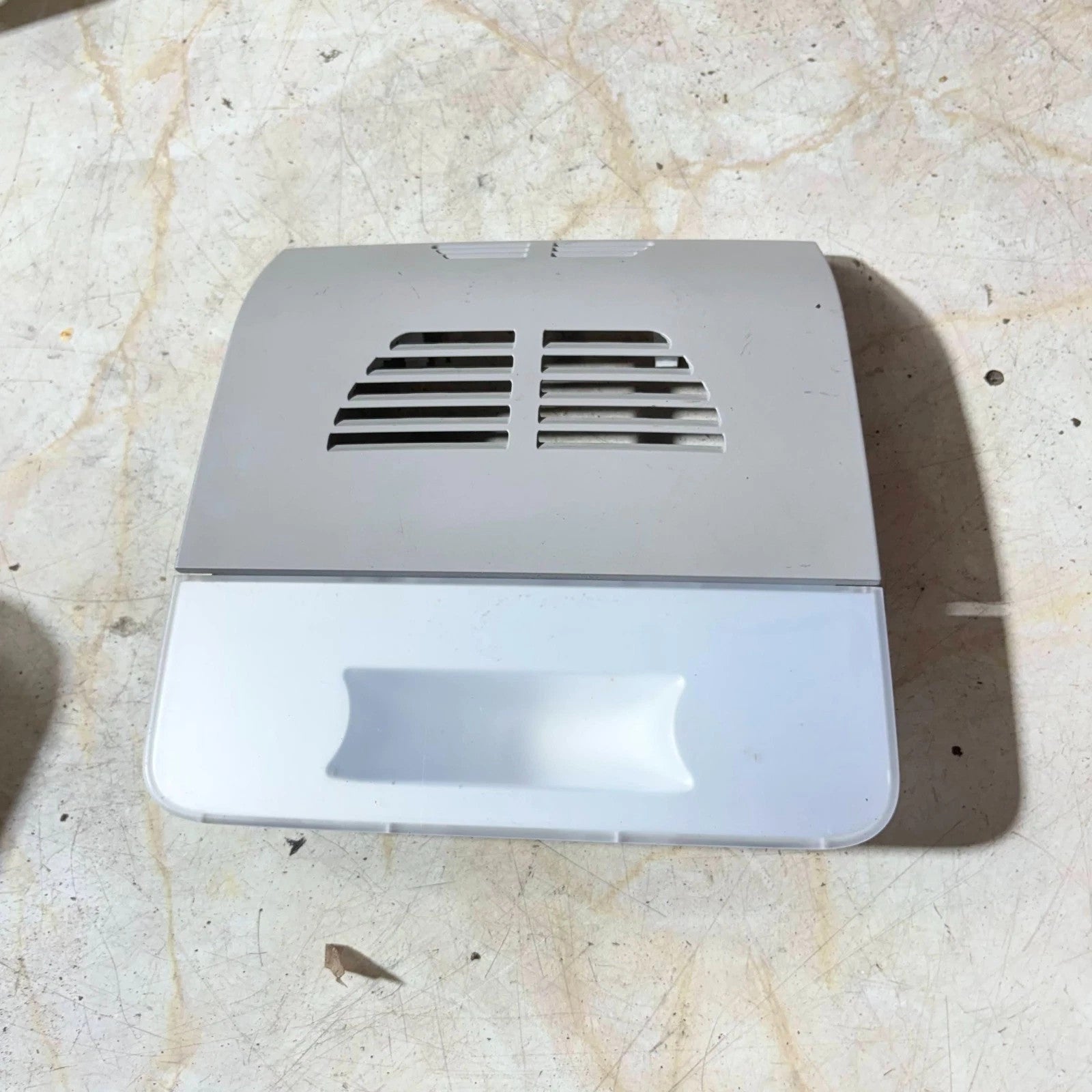 2010 BMW 318 REAR INTERIOR ROOF READING LIGHT