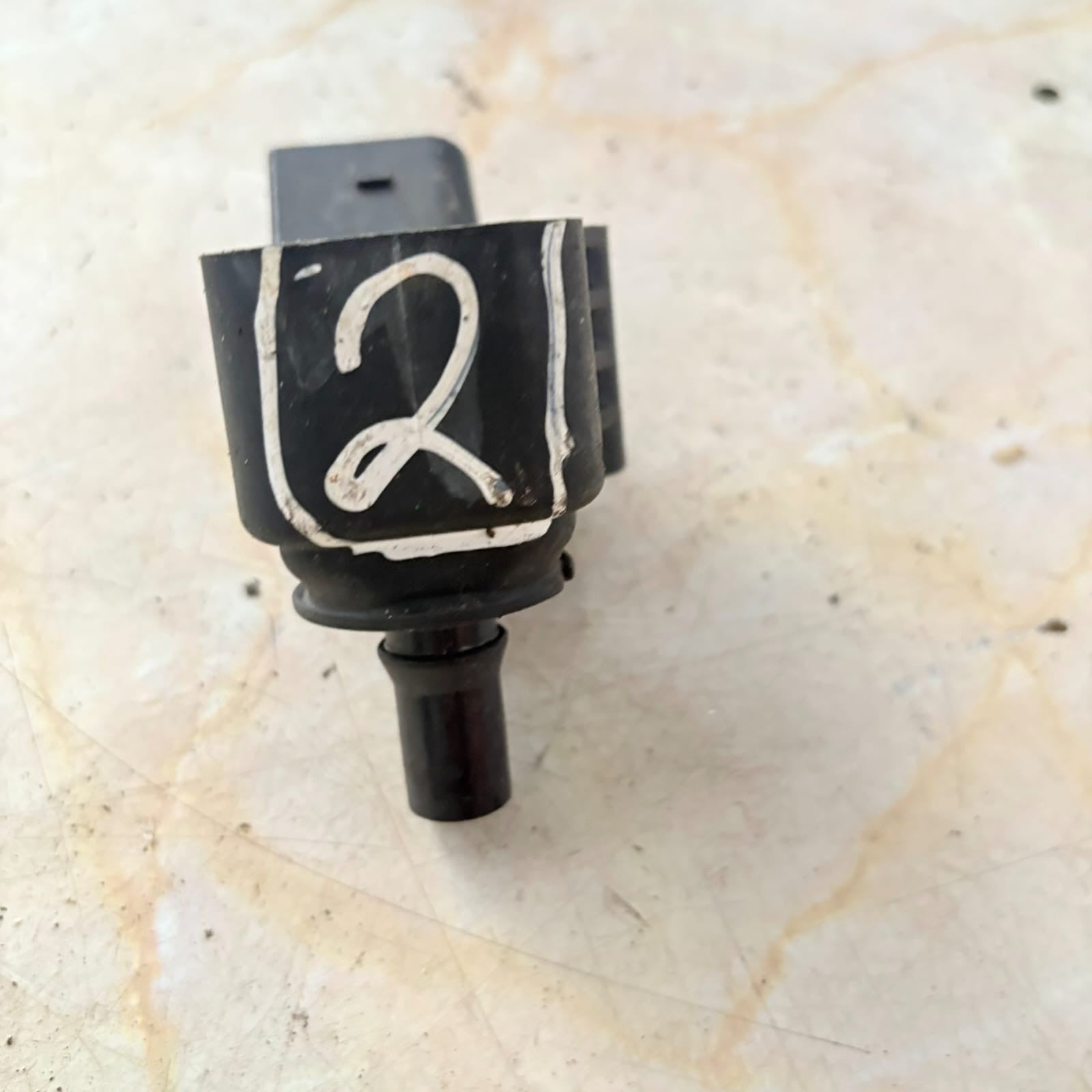 Y4891 VW GOLF VII 2013 High Voltage Ignition Coil 04E905110B