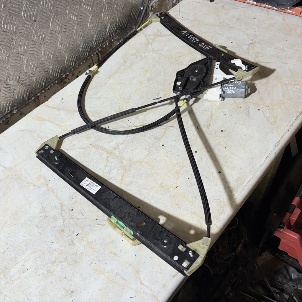 Audi A1 Sportback 2011-2018 Front Right Electric Window Regulator 8X4 837 462A