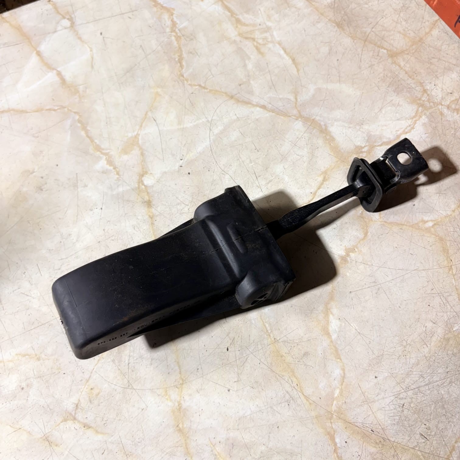2018 SEAT IBIZA 6F DRIVER REAR CHECK STRAP STOPPER 6F0839249 6F0839267