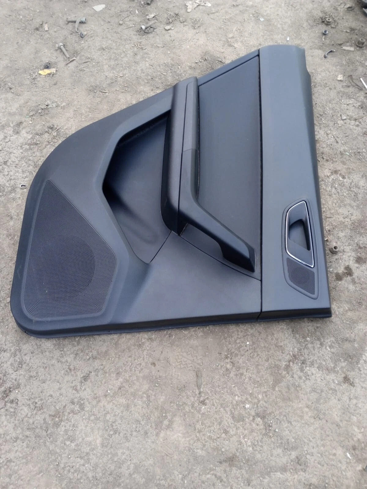 2024 SEAT ATECA FR DSG SE376 1.5ECOTSI MK1 5DRS HATCH REAR LEFT SIDE DOOR CARD