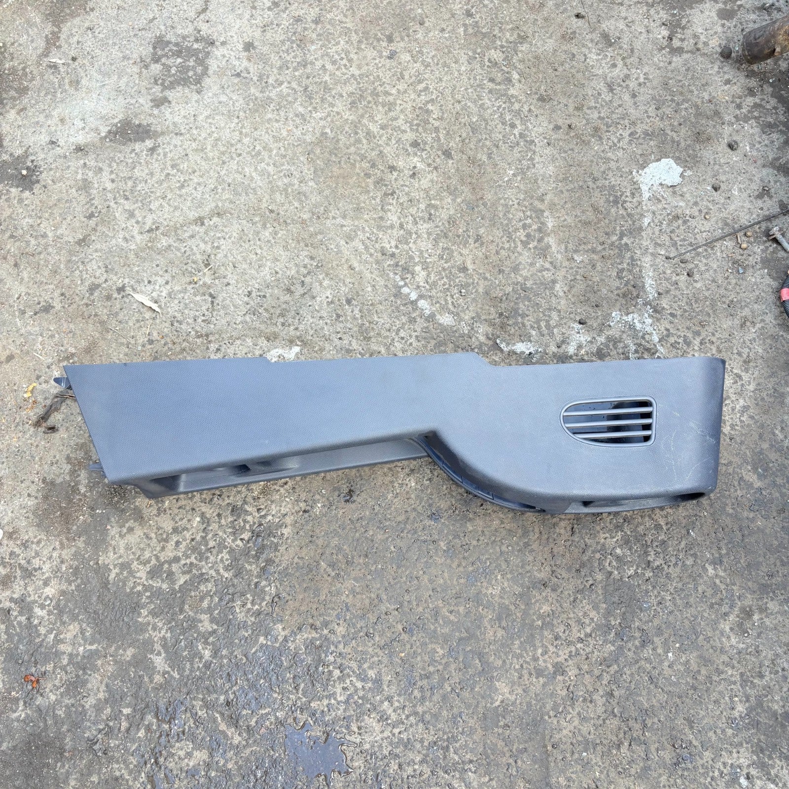Peugeot 1007 Centre Console Arm Rest Mk1 2004-2009