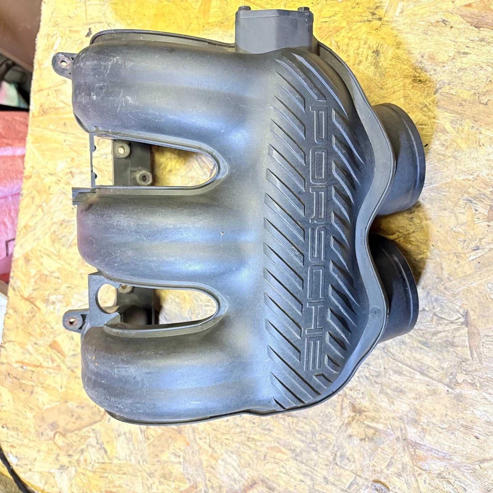 Porsche Boxster Intake Manifold / Intake Distributor 99611004501 Fits 986 2.7