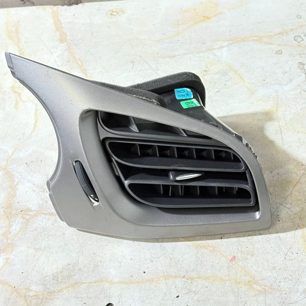 CITROEN DS3 Mk1 2017 Right Driver Side Vents A1092113