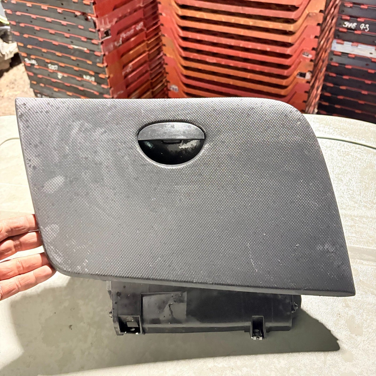 SEAT Leon Mk2 1P Glovebox Dashboard Storage Compartment 2006-2013 1P2857095B