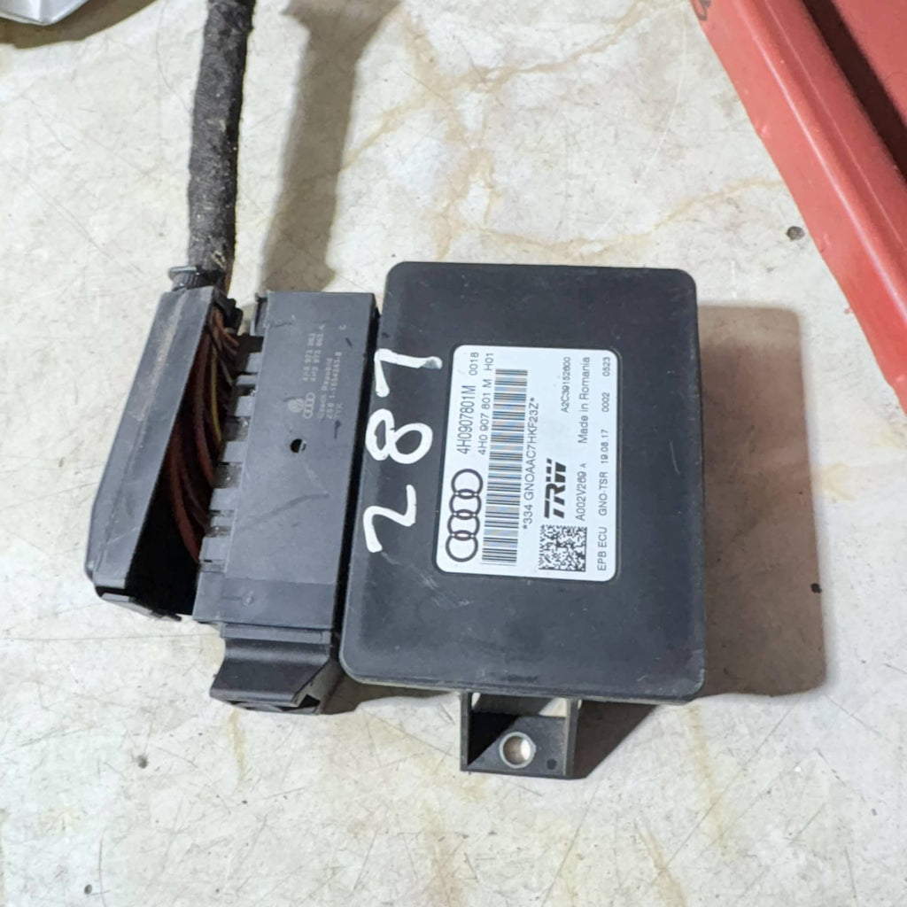 AUDI A6 4G2, C7, 4GC Handbrake Control Unit 4H0907801M 3.0 Diesel 235kw 30744112
