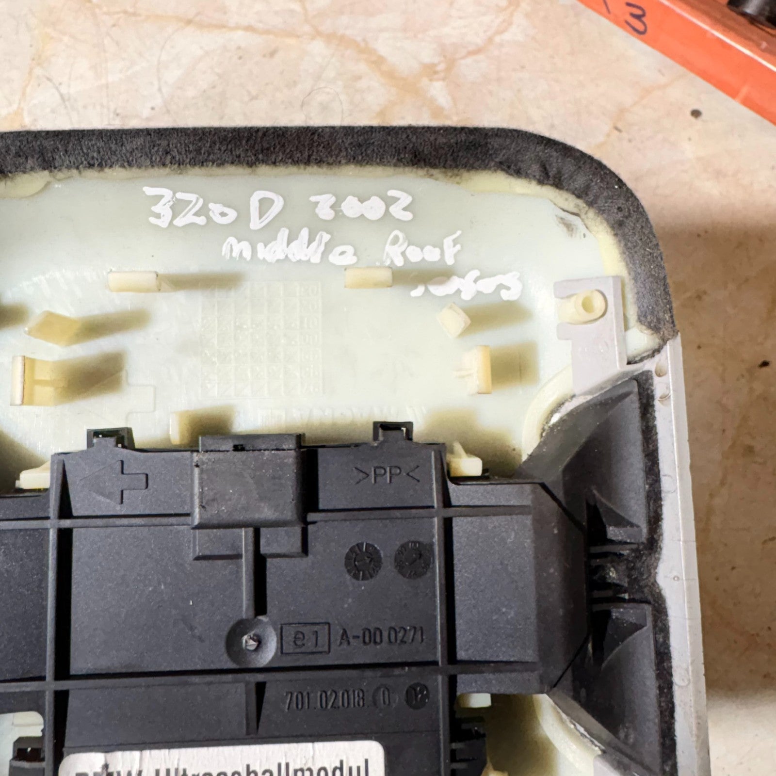 Bmw E46 3 Series 320D 97-06 Interior Ultra Sonic Middle Roof Sensor