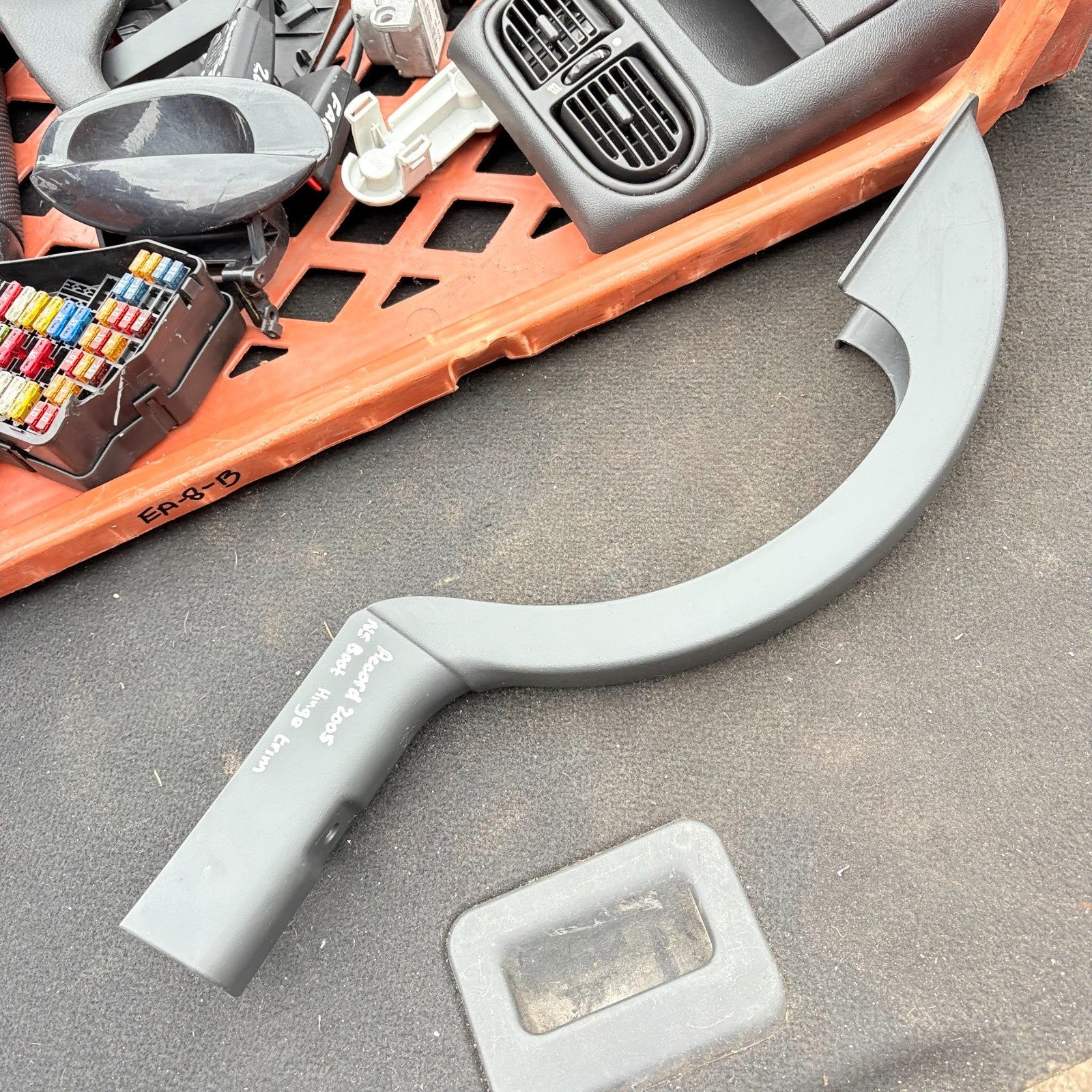 Honda Accord 2005 Passenger Side Boot Hinge Cover 74896-SEA-0000