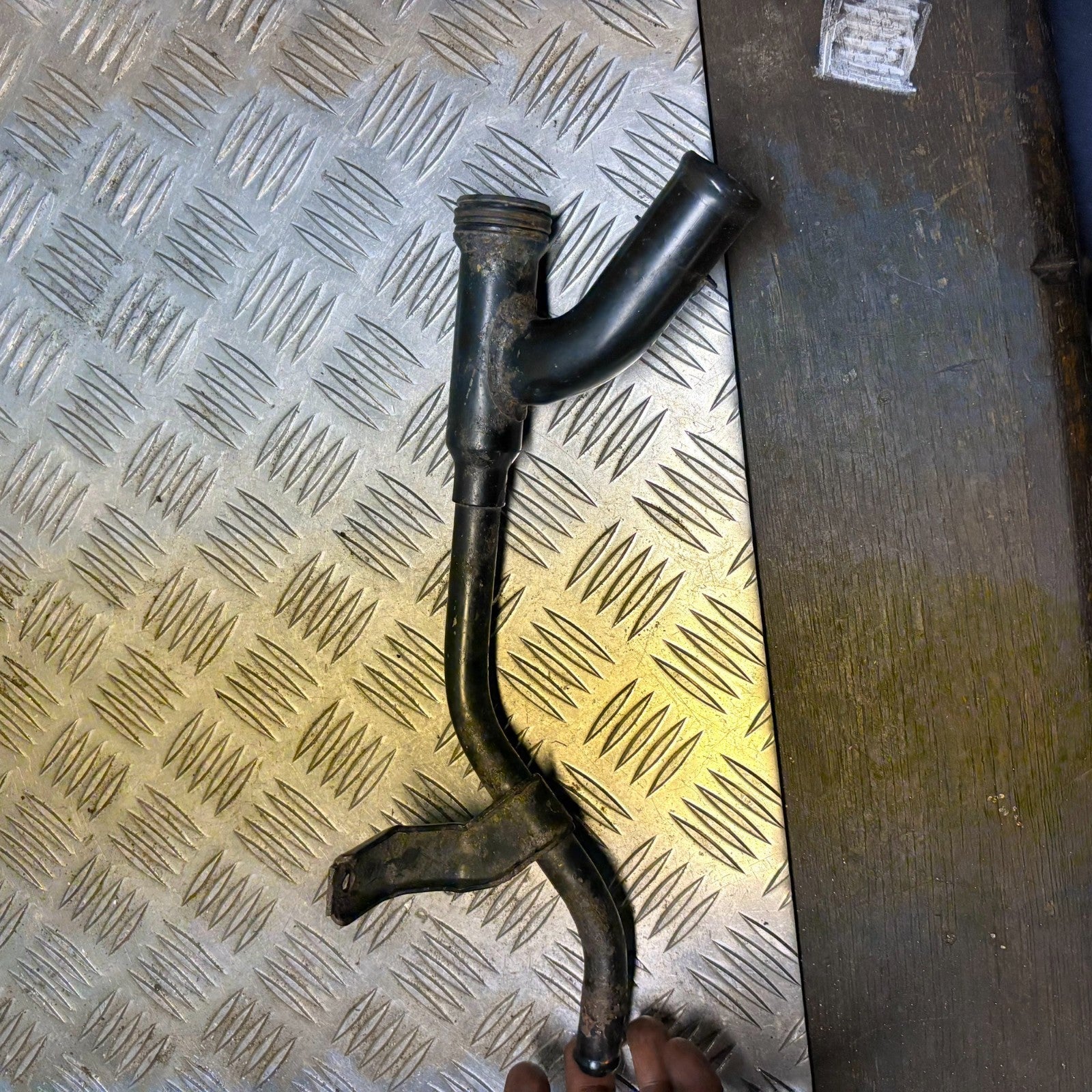 Fiat 500 1.3 MultiJet Diesel Water Pump Coolant Pipe Metal Tube 2011-2014