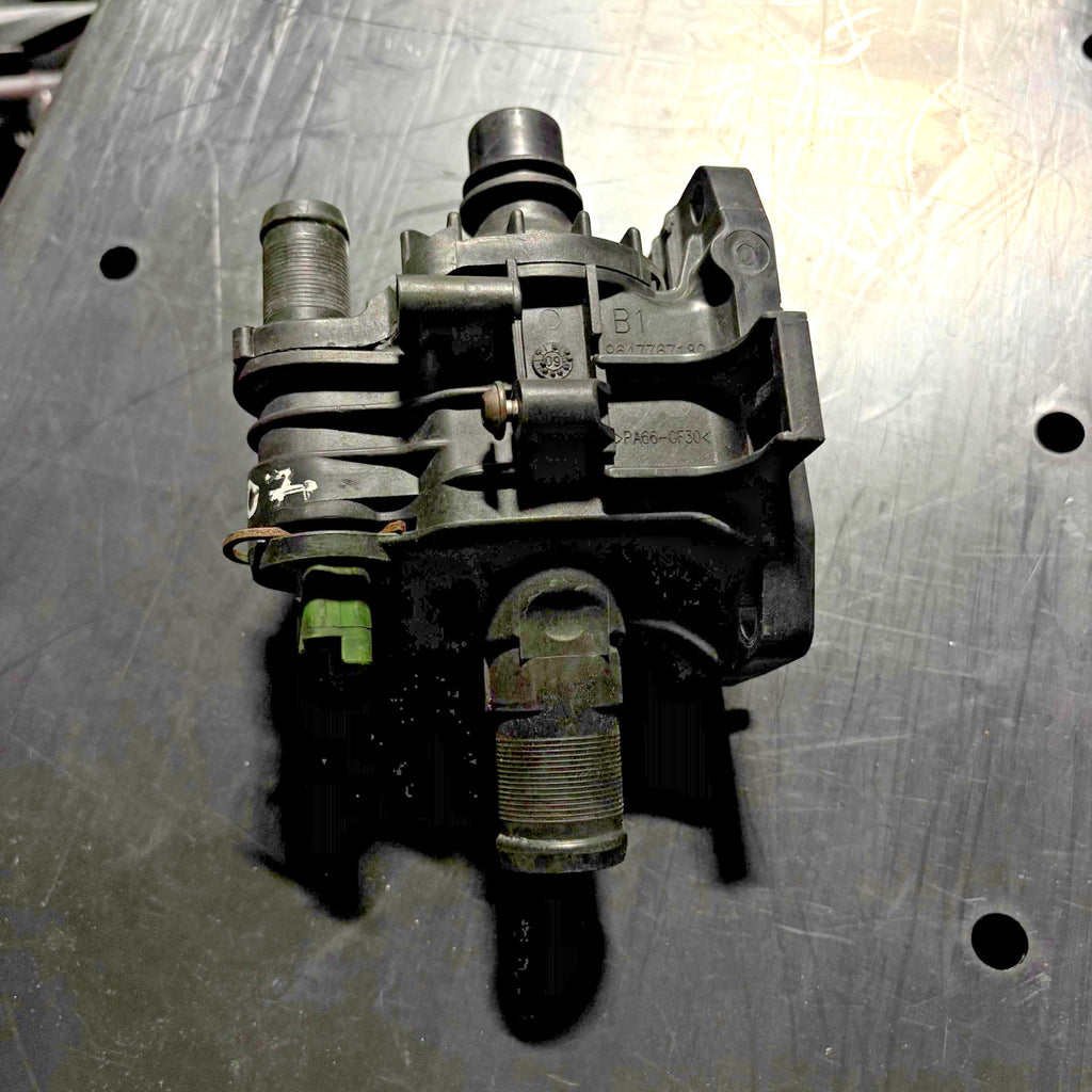 THERMOSTAT HOUSING 9647767180 PEUGEOT 407