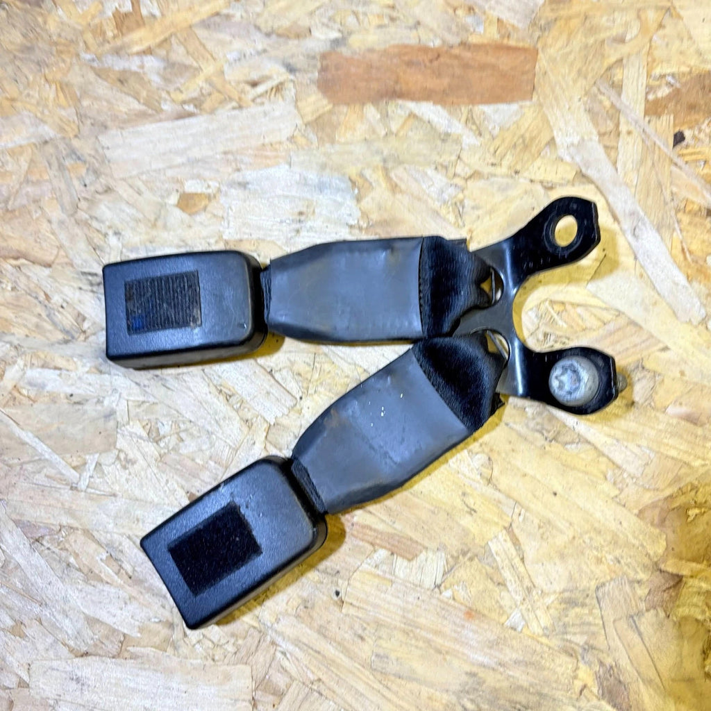 FORD FUSION 2011 RIGHT REAR DOUBLE SEAT BELT BUCKLE PAIR