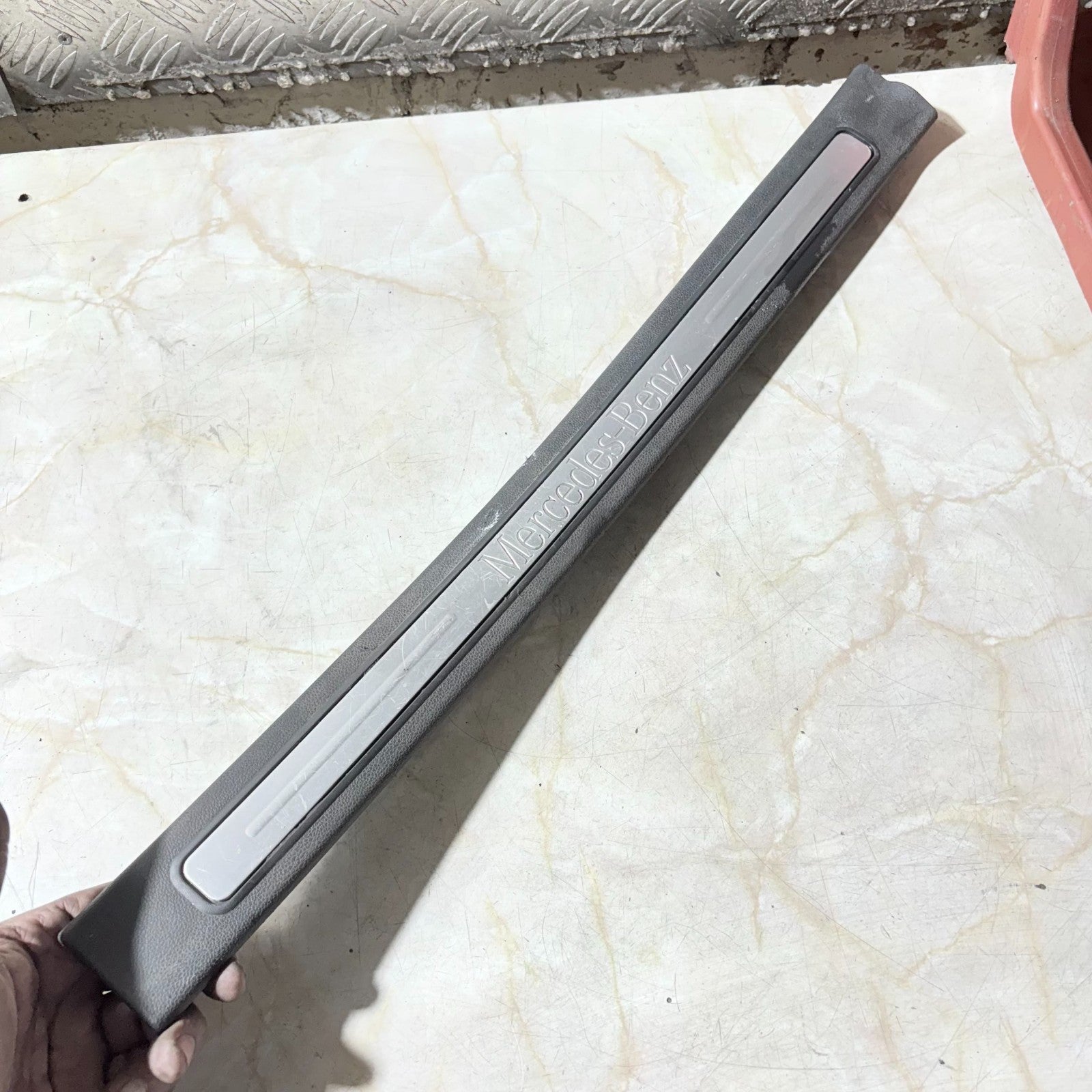 MERCEDES-BENZ A CLASS A150 2008 DOOR SILL TRIM REAR LEFT PASSENGER SIDE