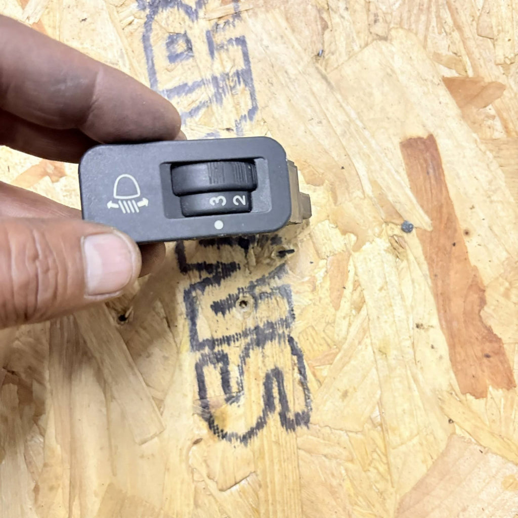 PEUGEOT 206 HEADLIGHT ADJUSTER SWITCH 19256994 C264