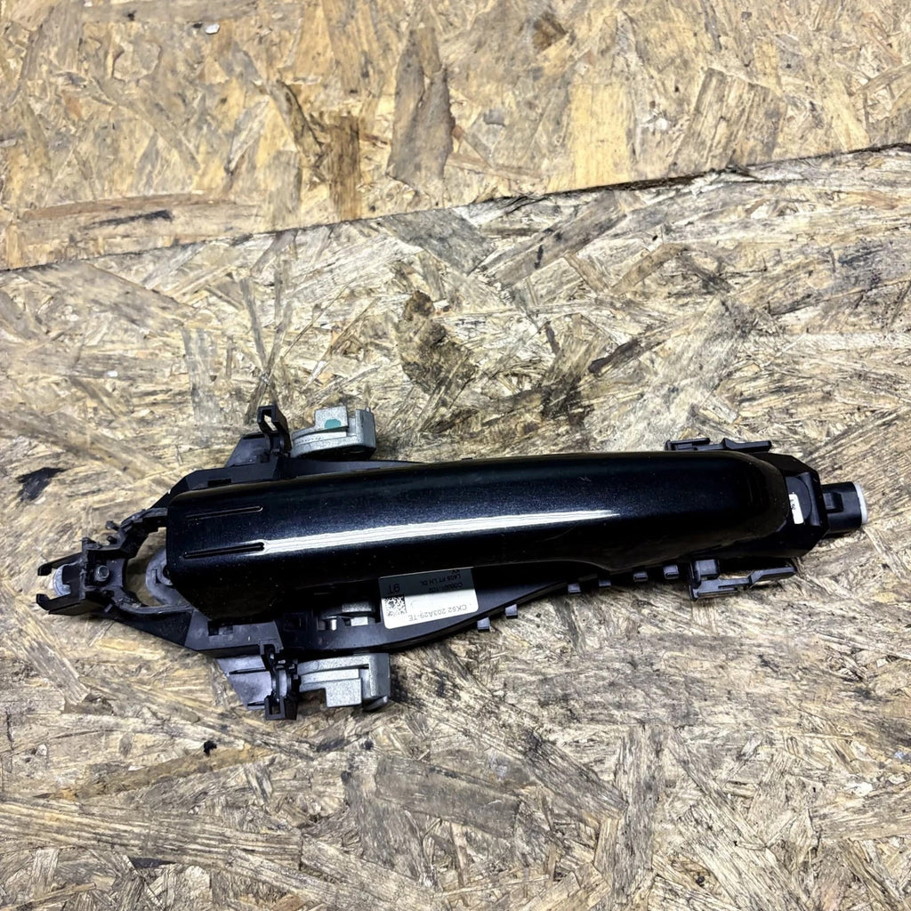 2013 Range Rover Vogue L405 Front Left Door Handle Bracket CK52203A29-TE NSF