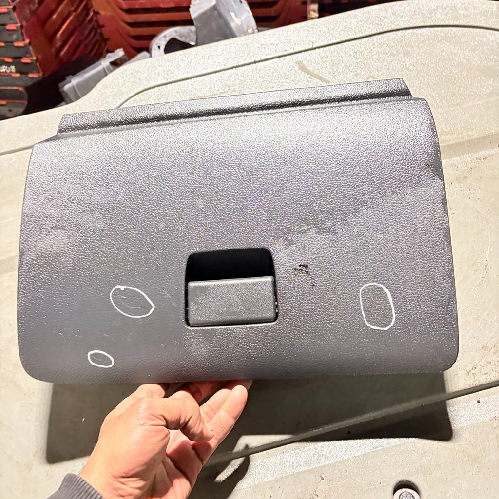 Nissan Pulsar Mk3 C13 2014-2018 5 Door Dashboard Glove Box Compartment