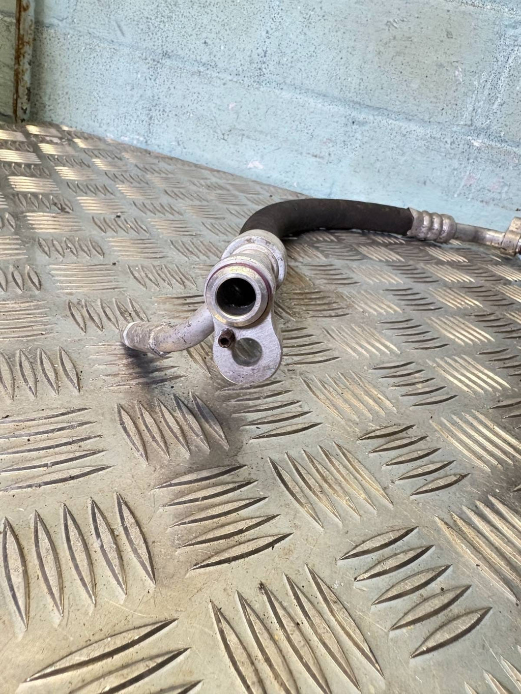 AC PIPE Air Hose Pipe VW Beetle 2006