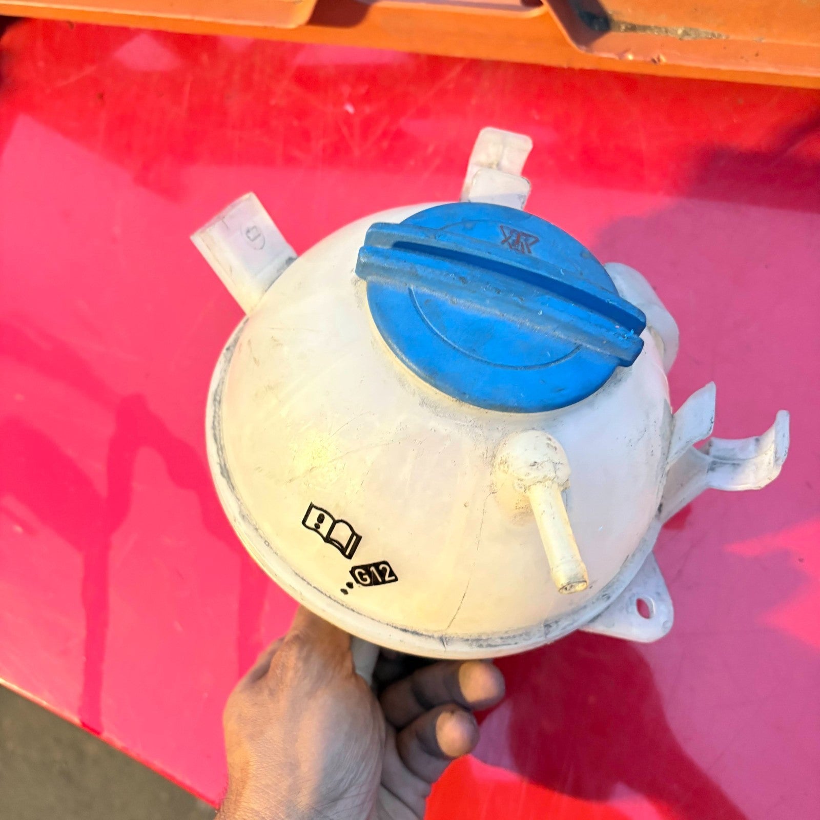 VOLKSWAGEN SCIROCCO 2009 COOLANT EXPANSION OVERFLOW TANK BOTTLE